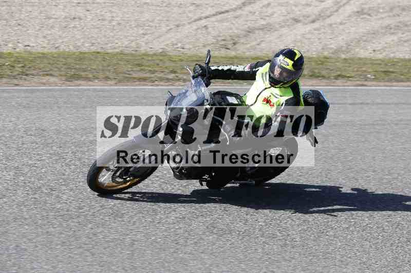 /01 02.04.2026 MAZ ADR/Gruppe gelb Gruppe gruen/Instruktoren